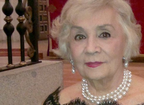 Alicia Iturrioz margolaria hil da