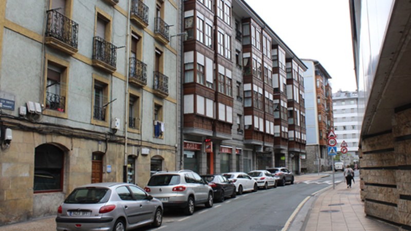 Alkateak neurriak hartzeko eskatu dio Euskal Trenbide Sareari trenek Egogain-Ardantza zatian ateratzen duten zarata arintzeko