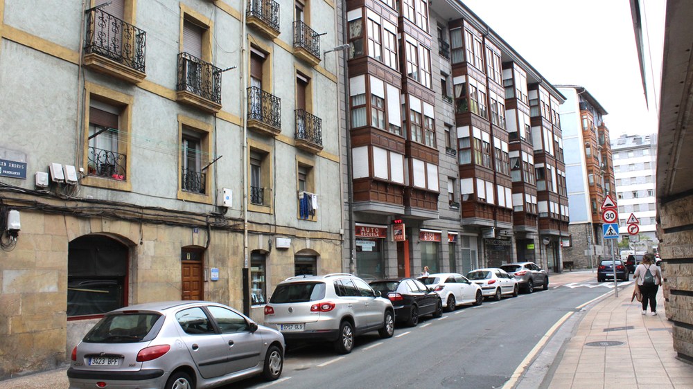 Amaitu dira udaletxearen eta Torrekuako ospitalearen arteko trenbide-zatian zarata murrizteko lanak