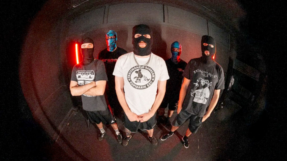 ‘Amianto Fest’ jaia prestatu dute maiatzaren 2rako