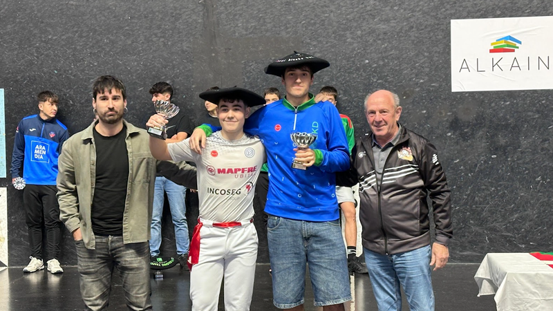 Amillategi eta Gil Gipuzkoako 2. Mailako Eskuz Binakako txapeldun