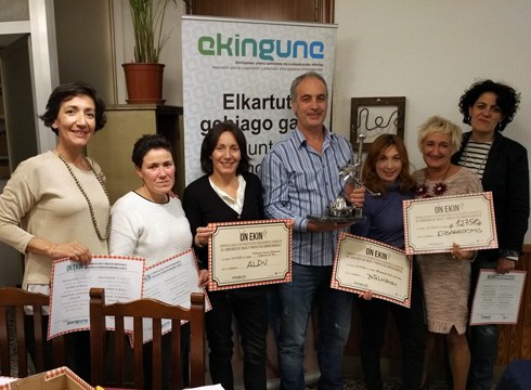 Ana Mugerzaren "Eibarrooms" proiektuak irabazi du On Ekin lehiaketa