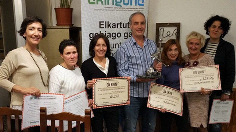Ana Mugerzaren "Eibarrooms" proiektuak irabazi du On Ekin lehiaketa