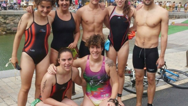 Ander Izagirre eta Markel Alberdi igerilariak bikain Bartzelonan