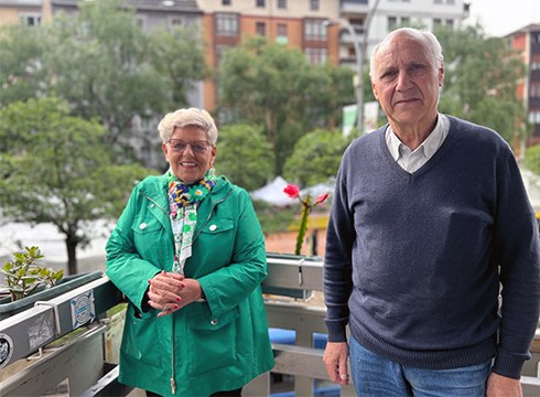 Andirao elkarteko baserritarrak pozik daude euren bizitzak errazten dituzten bideekin