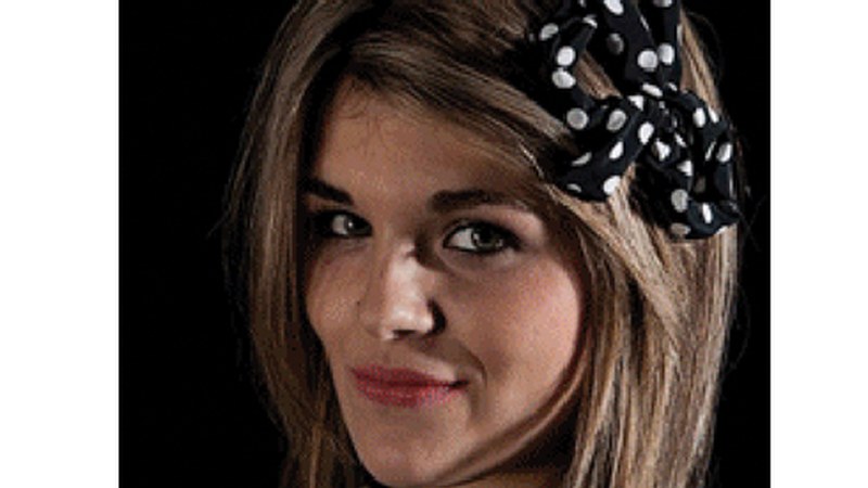 Andrea Covadonga (antzezlea): “Erritmo biziko lana da eta jendeak ederto pasatzen du”