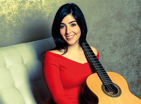 Andrea Gonzalez Caballero eibartarrak irabazi du Nazioarteko Alhambra Gitarra Lehiaketa