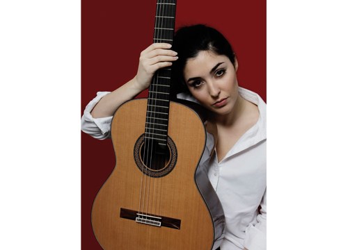 Andrea Gonzalez Caballero: “Musikari on batek jendearekin bat egiteko ahalmena izan behar du”