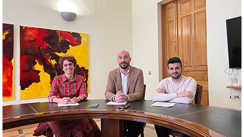 Andriu, Meler eta Oihan Vega egongo dira zapatuan Untzagan