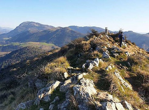 Andutzera mendi ibilaldi gidatua antolatu du Geoparkeak zapaturako