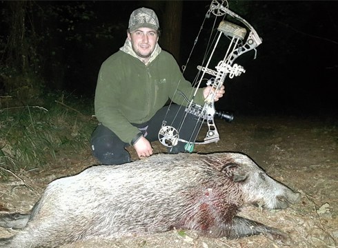 Antxon Lezaun (arkua, ehiza eta arrantza): “Arkua eskopeta baino askoz naturalagoa da”