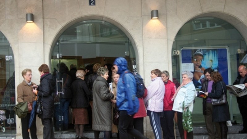 Antzerki Jardunaldietarako sarreren salmenta bihar hasiko da