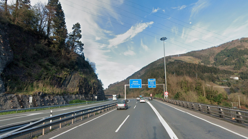 AP-8 eta AP-1 autobideen arteko lotura itxita egongo da gauean