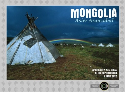 Apirilerako argazki-erakusketak