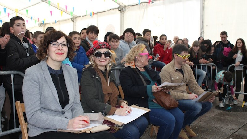 Aratosteak 2017: domekako play-back lehiaketa