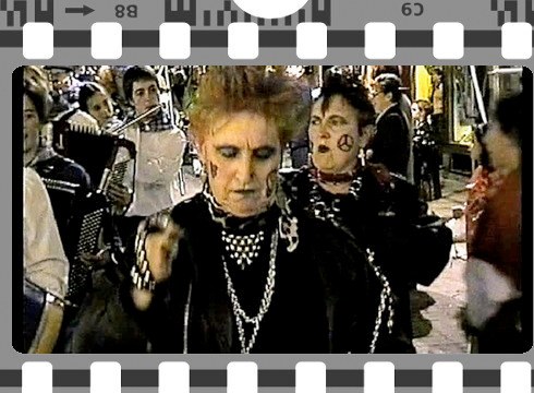 Eibarko Aratosteak gogoratzeko 1997 eta 1998ko BIDEOAK  igo ditu youtubera Udal Artxiboak