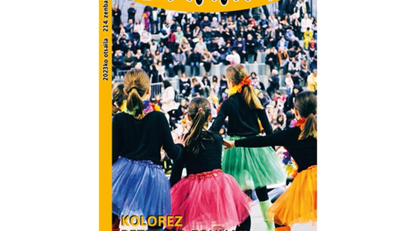 Aratosteei errepasoa otsaileko Txikitto aldizkarian