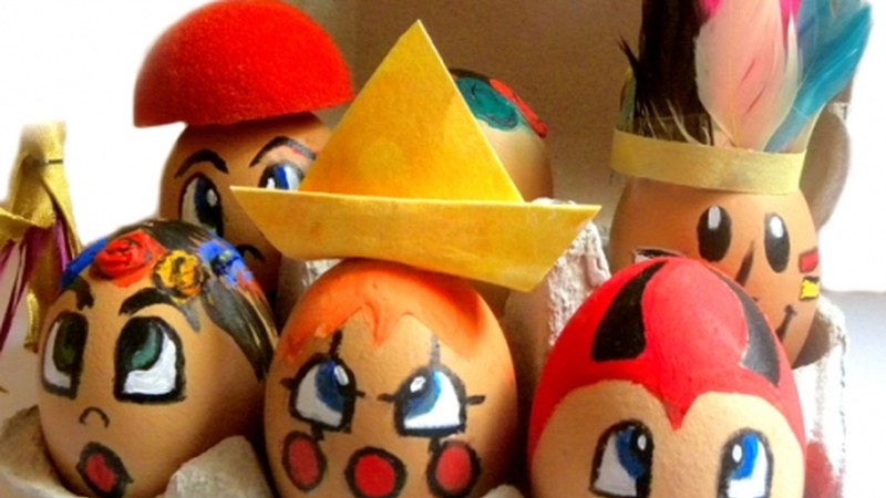 Aratosteetarako kartel irabazlea aukeratu dute