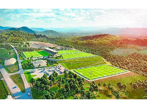 Areitioren alde egin zuten Eibar FT-ko akziodunek Kirol Hiria egiteko