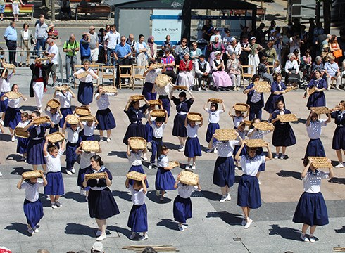 [ARGAZKI-BILDUMA] Asteburuan ospatu dugun Euskal Jaiak lagatako irudien bilduma