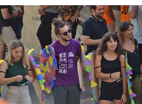 [ARGAZKI-BILDUMA] Gazte egunaren urteurrena, kale antzerkia, suzko erroberak eta berbena