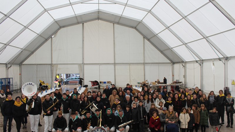 [ARGAZKI BILDUMA] Kolorez bete dugu Euskararen Eguna