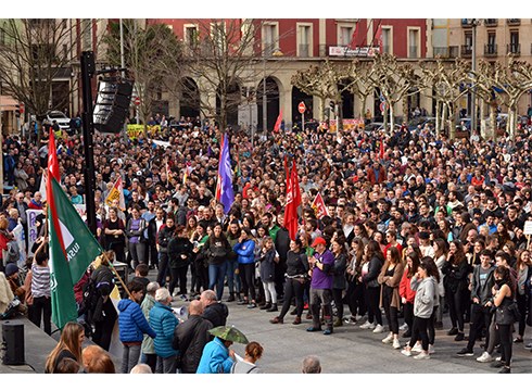 [ARGAZKI BILDUMA] Milaka eibartarrek egin zuten bat greba orokorrarekin