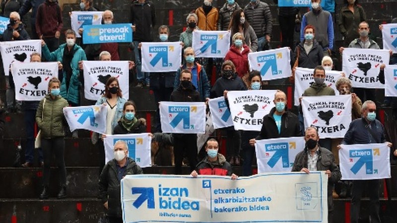 Argazki jendetsua egin dute Untzagan, Izan Bidea dinamikak deituta