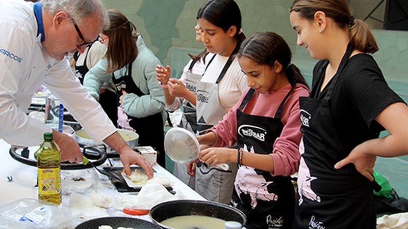 ARGAZKIAK | Oso maila ona erakutsi zuten San Andres XIX. eskolarteko bakailao lehiaketako partaideek