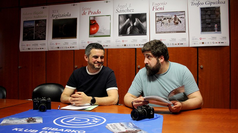 'Argazkilaritza Maiatzean 2026' aurkeztu dute Klub Deportiboko Argazkilaritza Taldekoek