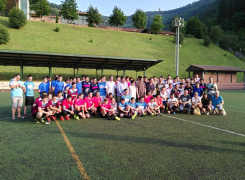 Aritz Iriondo Foball-7ko epaileari elkartasuna adierazi diote gaur Unben