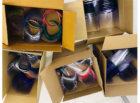 Armeria Eskolak babes biserak banatuko ditu doan dendarien artean