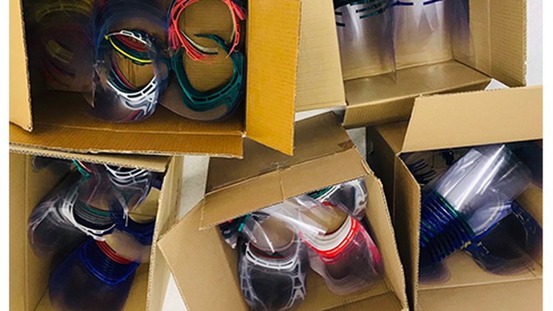 Armeria Eskolak babes biserak banatuko ditu doan dendarien artean