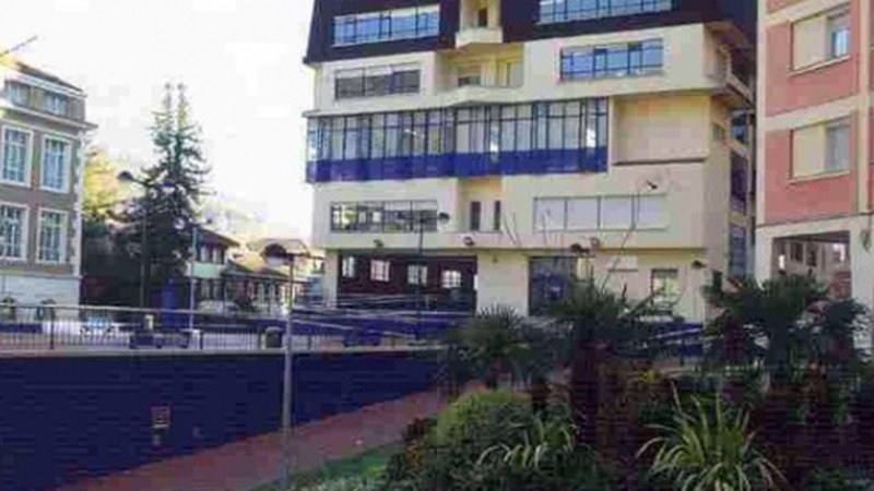 Armeria Eskola Plaza Eibarko kale-izendegiari gehitu diote