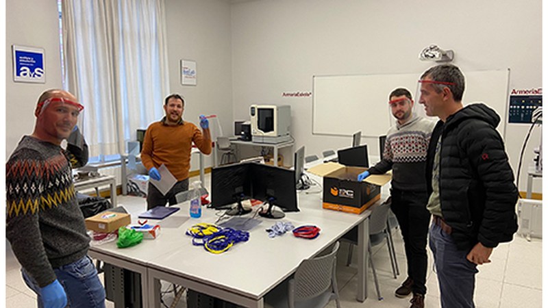 Armeria Eskolak 1.000 babes bisera baino gehiago banatu ditu