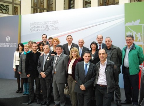 Armeria Eskolak Lan Onari Saria jaso du