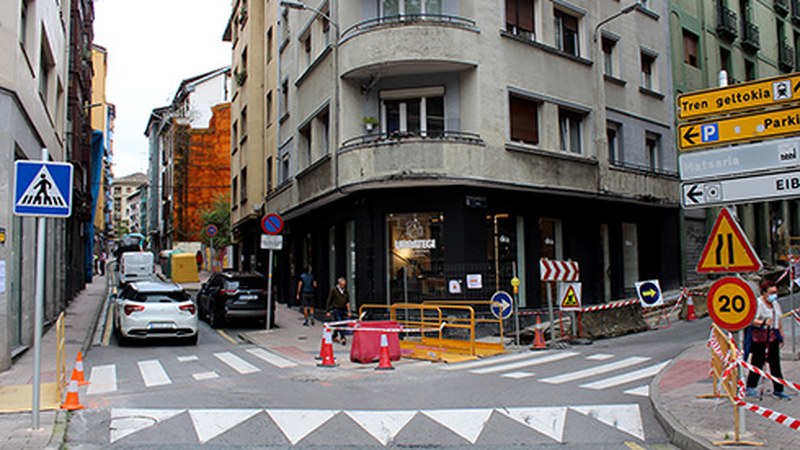 Arragueta kalea trafikoarentzat itxita egongo da astelehenetik barixakura