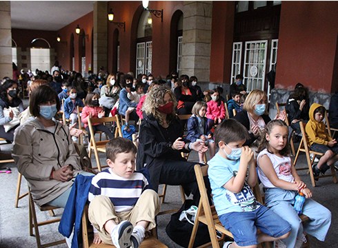 Arrakasta izan zuen atzo arratsaldean egindako Kontukontzertuak