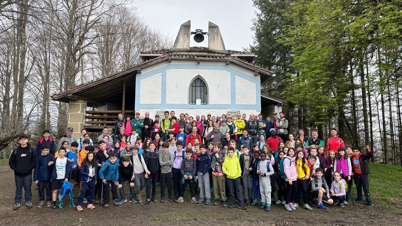 Arrakastatsua izan zen haurren zazpigarren mendi irteera ere