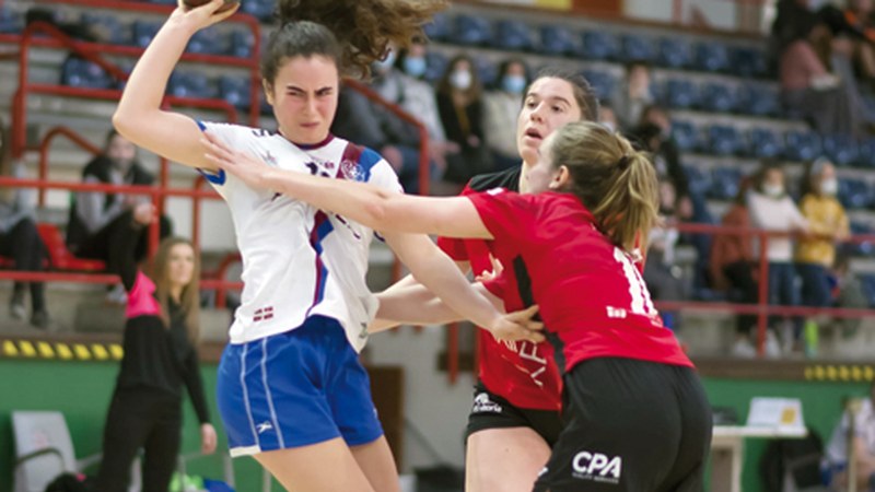 Arrate Eibar Eskubaloiak Zaragozan jokatuko du igoera fasea