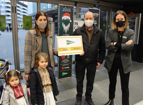 Arrate Elizondok irabazi du …eta kitto! Euskara Elkartearen Gabonetako otarra