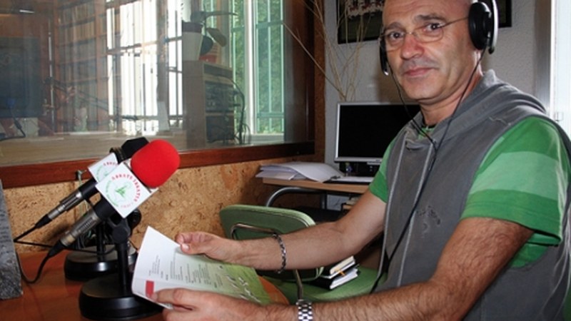 Arrate Irratia lizentzia eskuratzeko aukera barik