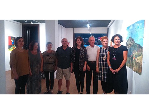 Arrate Kultur Elkarteko bazkideen erakusketa dago zabalik Topalekuan