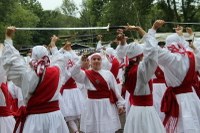 Arrateko Amaren eguna azken urteotako euritsuena izan da