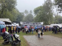 Arrateko Amaren eguna azken urteotako euritsuena izan da