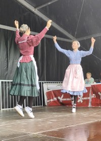 Arrateko Amaren eguna azken urteotako euritsuena izan da