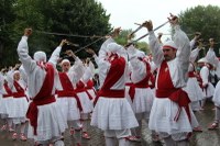 Arrateko Amaren eguna azken urteotako euritsuena izan da
