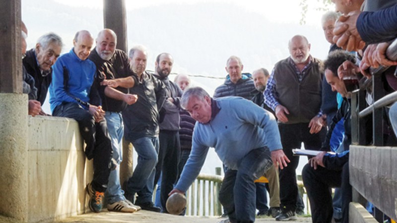 Arrateko Amaren hiru-txirlo tiraldia Asola Berrin jokatuko da etzi