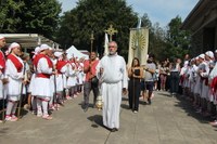 Arrateko Amaren jaiak jendetza erakarri du aurten Arrateko Amaren jaiak jendetza erakarri du aurten