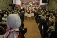 Arrateko Amaren jaiak jendetza erakarri du aurten Arrateko Amaren jaiak jendetza erakarri du aurten